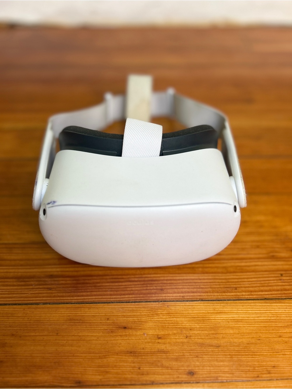Quest 2 Wireless VR Headset - White